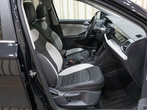 New 2026 Volkswagen Taos SEL AWD/4WD image 11