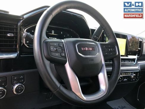 Used 2024 GMC Sierra 1500 SLT AWD/4WD image 13