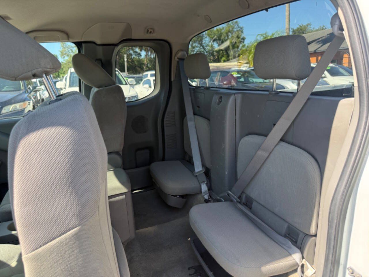 Used 2013 Nissan Frontier S RWD image 16