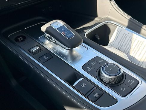 Used 2026 INFINITI QX60 Luxe w/ Cargo Package FWD image 17