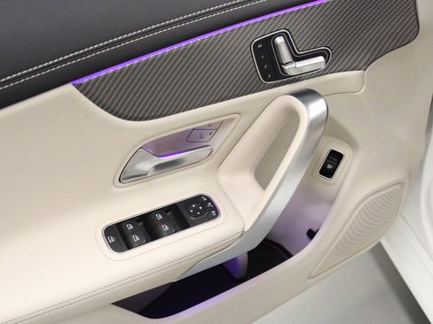 Certified 2025 Mercedes-Benz CLA 250 4MATIC image 22