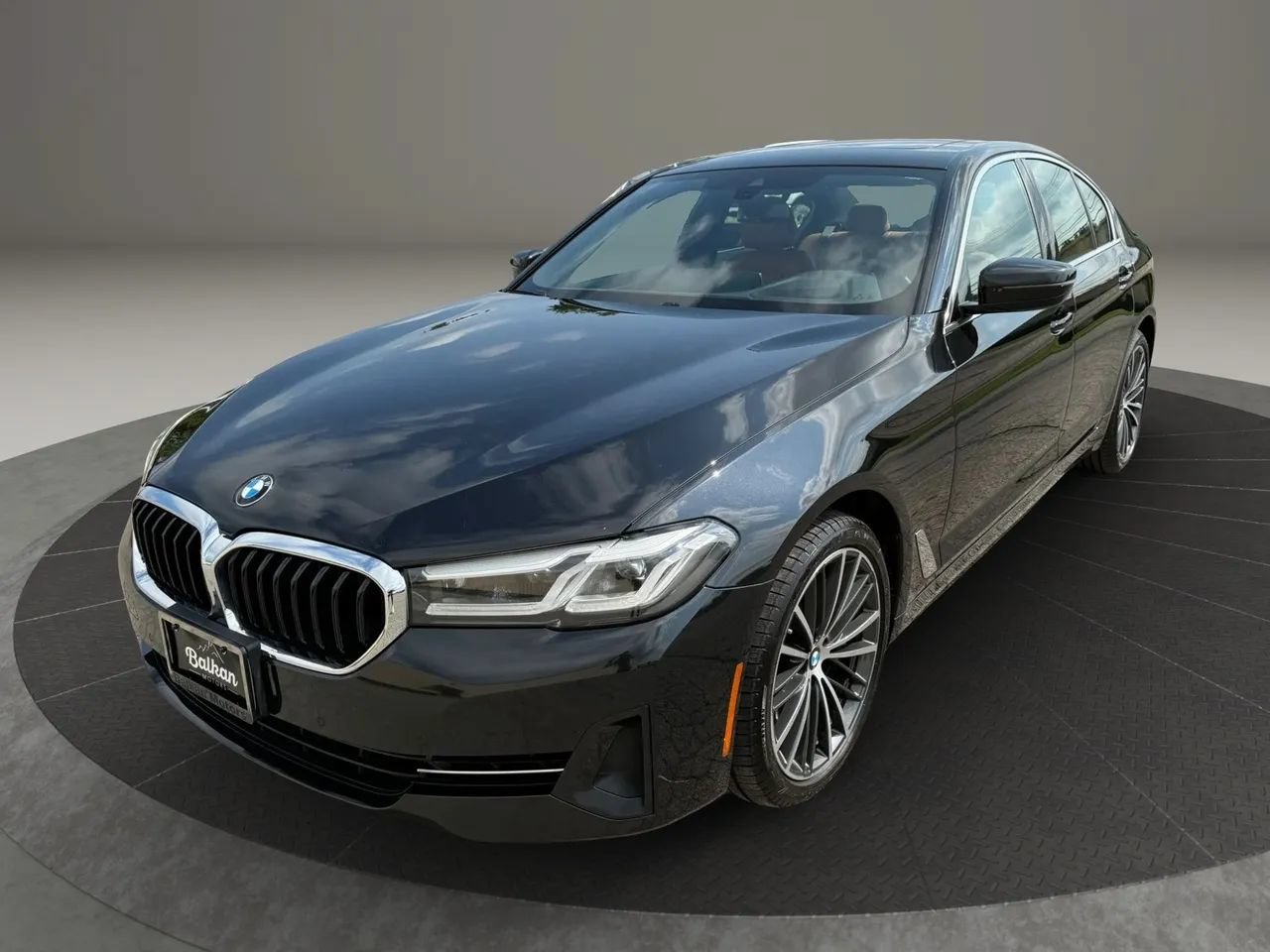 Used 2023 BMW 540i xDrive w/ Premium Package AWD/4WD image 9