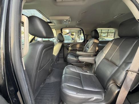 Used 2014 Chevrolet Tahoe LT AWD/4WD image 15