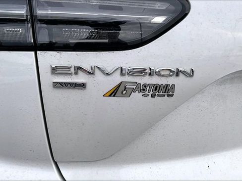 Used 2023 Buick Envision Avenir image 23