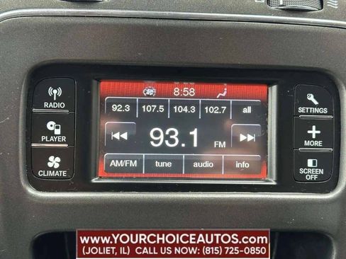 Used 2020 Dodge Journey SE FWD image 18