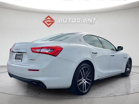 Used 2019 Maserati Ghibli S Q4 AWD/4WD image 9