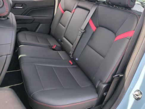 New 2025 Chevrolet Colorado Z71 w/ Technology Package image 24