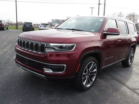 Used 2022 Jeep Wagoneer Series III w/ Premium Group I image 3