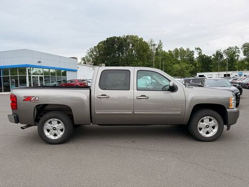 Used 2013 Chevrolet Silverado 1500 LT w/ All-Star Edition AWD/4WD image 11