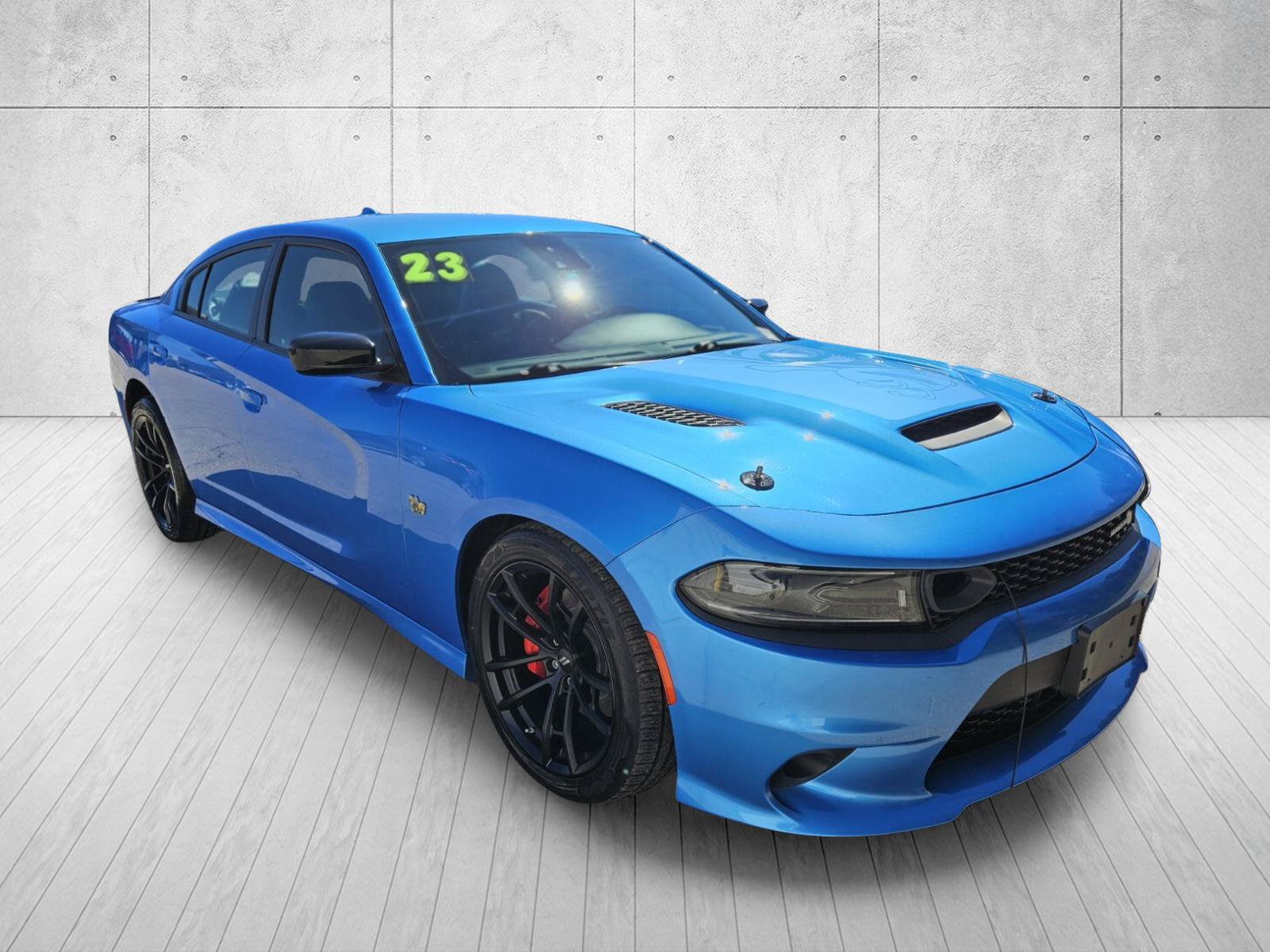 Used 2023 Dodge Charger Scat Pack w/ Plus Group RWD image 2