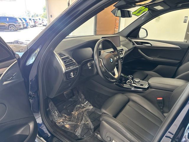 Used 2022 BMW X3 xDrive30i AWD/4WD image 16