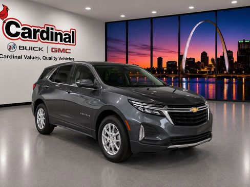 Used 2023 Chevrolet Equinox LT w/ LPO, Floor Liner Package FWD image 1