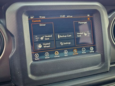 Certified 2022 Jeep Wrangler Willys image 21