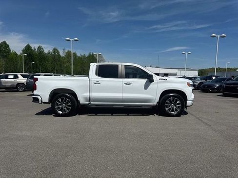 Used 2023 Chevrolet Silverado 1500 RST w/ Z71 Off-Road Package AWD/4WD image 3