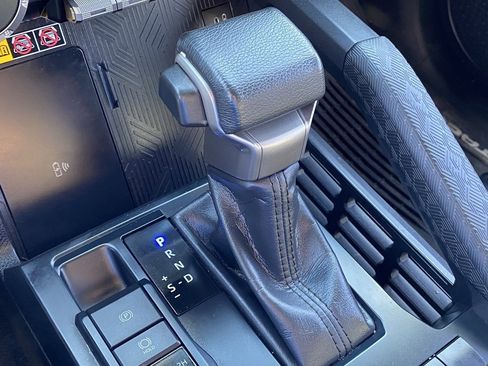 Used 2024 Toyota Tacoma SR5 image 12