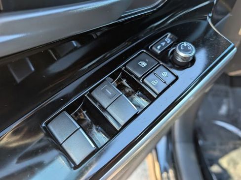 Used 2024 Subaru Solterra Touring w/ Touring Package image 15