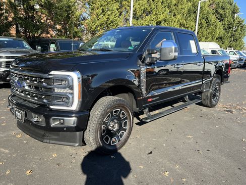 Used 2024 Ford F350 Platinum image 5