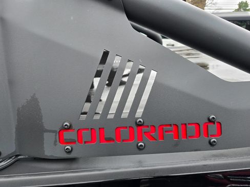 Used 2016 Chevrolet Colorado Z71 image 14