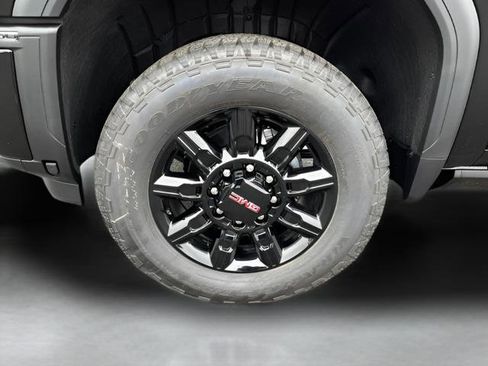 New 2026 GMC Sierra 3500 AT4 AWD/4WD image 22
