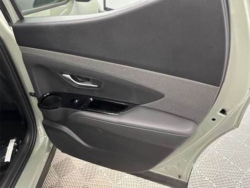 New 2025 Hyundai Santa Cruz Limited image 18