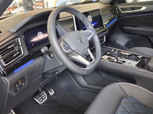 New 2026 Volkswagen Atlas Cross Sport SEL Premium R-Line image 19
