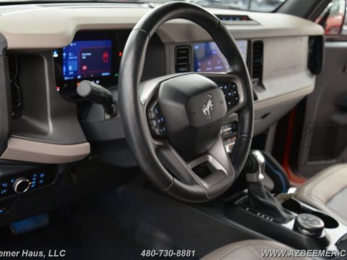 Used 2024 Ford Bronco Wildtrak image 13