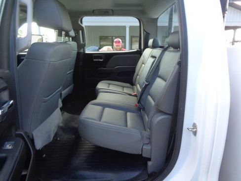 Used 2019 Chevrolet Silverado 3500 W/T w/ WT Convenience Package AWD/4WD image 19