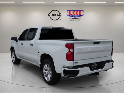 Used 2022 Chevrolet Silverado 1500 Custom w/ Safety Confidence Package AWD/4WD image 5