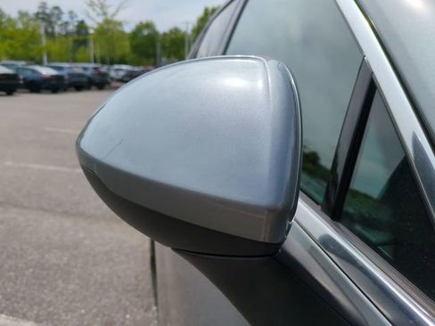 Used 2023 Buick Envision Essence FWD image 12