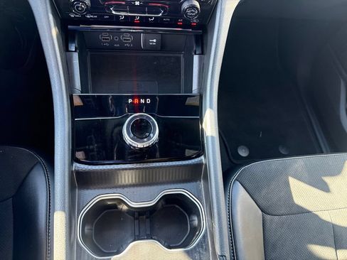 Used 2024 Jeep Grand Cherokee L Altitude RWD image 25