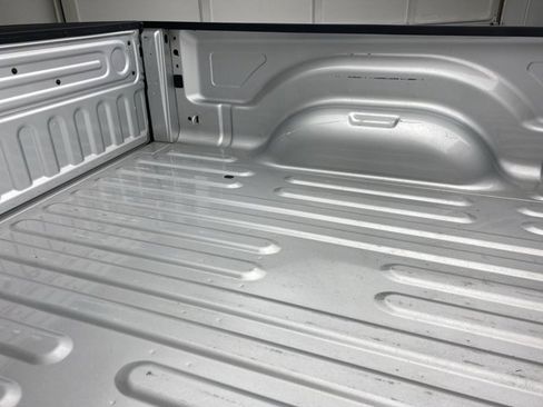 Used 2018 RAM 1500 Express image 18