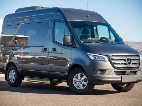 New 2025 Mercedes-Benz Sprinter 2500 image 3