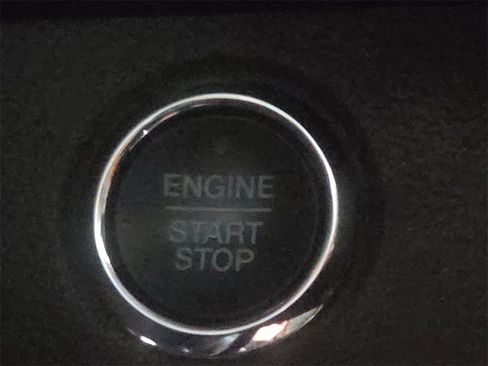 Used 2020 Ford Expedition XLT image 22