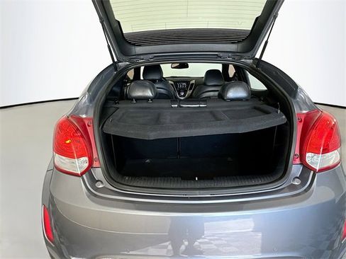Used 2016 Hyundai Veloster w/ Option Group 03 image 24