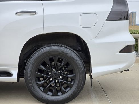 Used 2021 Lexus GX 460 Premium image 15