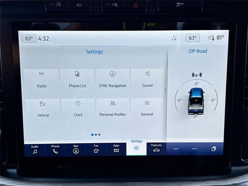 Used 2022 Ford F150 Lariat w/ Equipment Group 502A High image 15