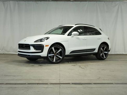 New 2026 Porsche Macan AWD/4WD image 1