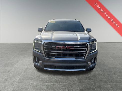 Used 2022 GMC Yukon XL SLT w/ SLT Luxury Package image 10