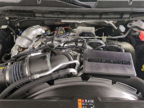 Certified 2025 Chevrolet Silverado 2500 LT w/ Convenience Package image 28