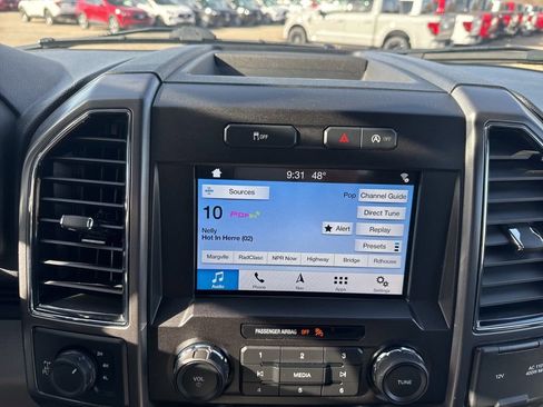 Used 2018 Ford F150 XLT w/ Equipment Group 302A Luxury image 14
