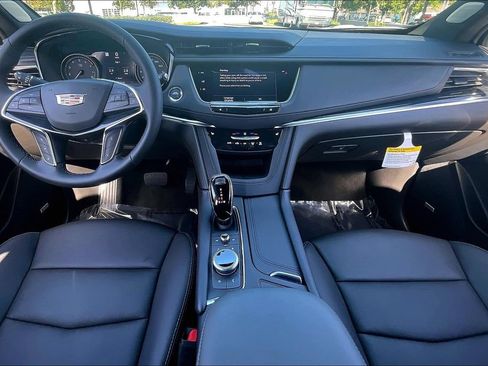 New 2026 Cadillac XT5 Premium Luxury w/ LPO, Floor Liner Package FWD image 7