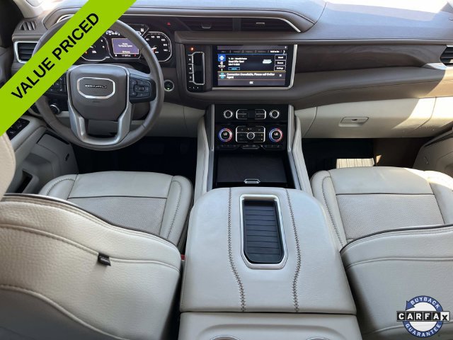 Used 2021 GMC Yukon Denali w/ Denali Premium Package AWD/4WD image 16