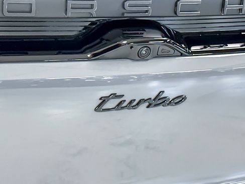 New 2025 Porsche Macan Turbo Electric image 27