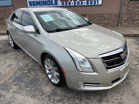 Used 2016 Cadillac XTS Luxury w/ Driver Awareness Package image 3