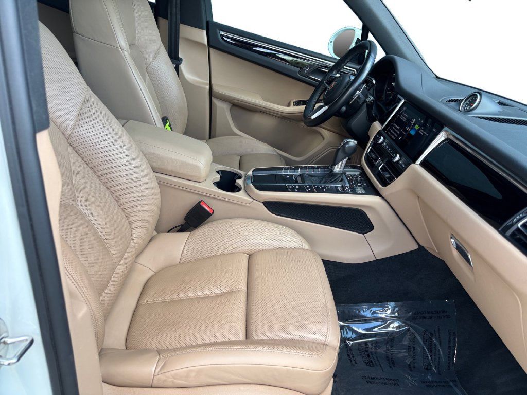 Used 2020 Porsche Macan S AWD/4WD image 15