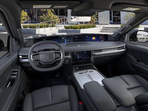 New 2026 Lincoln Navigator Reserve w/ Jet Appearance Package AWD/4WD image 9
