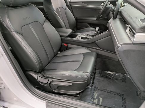 Used 2023 Kia K5 GT-Line image 28