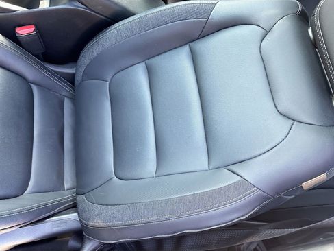 Used 2022 Chevrolet TrailBlazer ACTIV w/ Sun and Liftgate Package FWD image 19