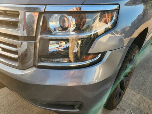 Used 2018 Chevrolet Tahoe LS RWD image 7