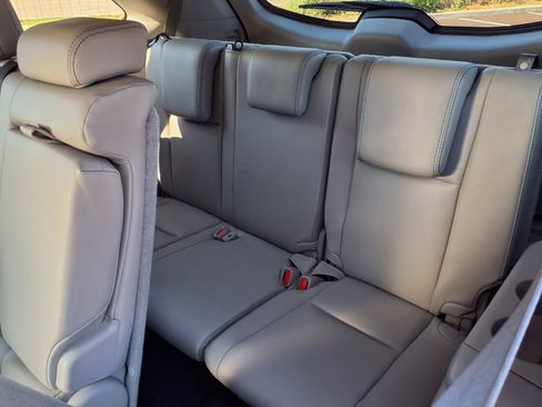 Certified 2018 Toyota Highlander XLE AWD/4WD image 25